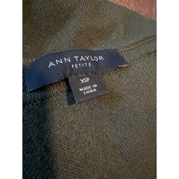 Ann Taylor Dress Bell Sleeve Fit and Flare Wool XS Petite - Picture 2 of 7